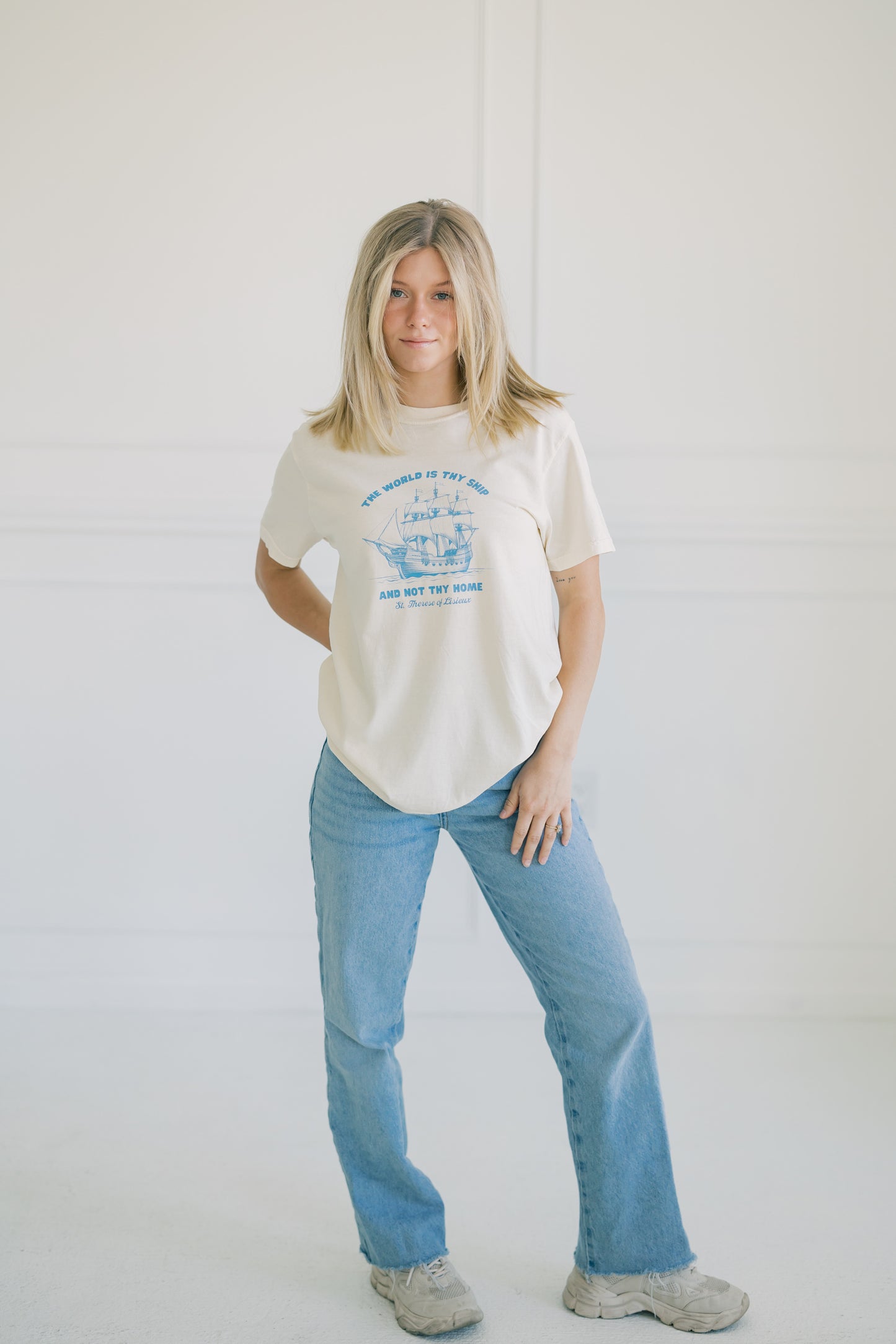 World is Thy Ship T-shirt