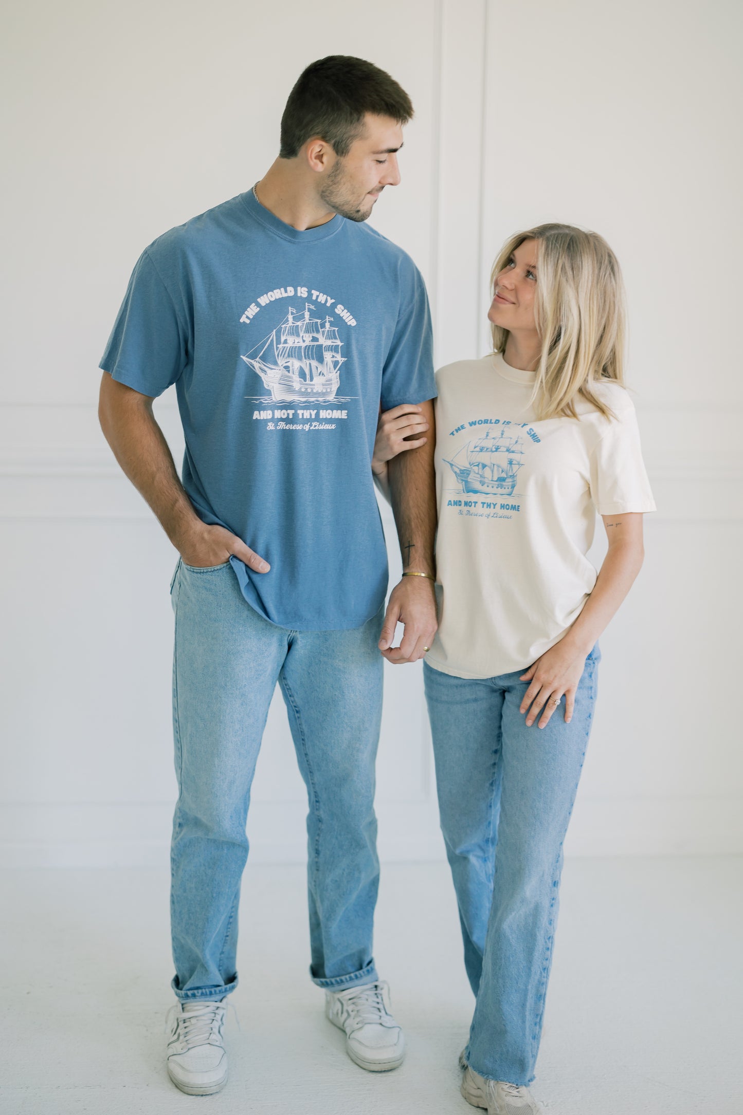 World is Thy Ship T-shirt