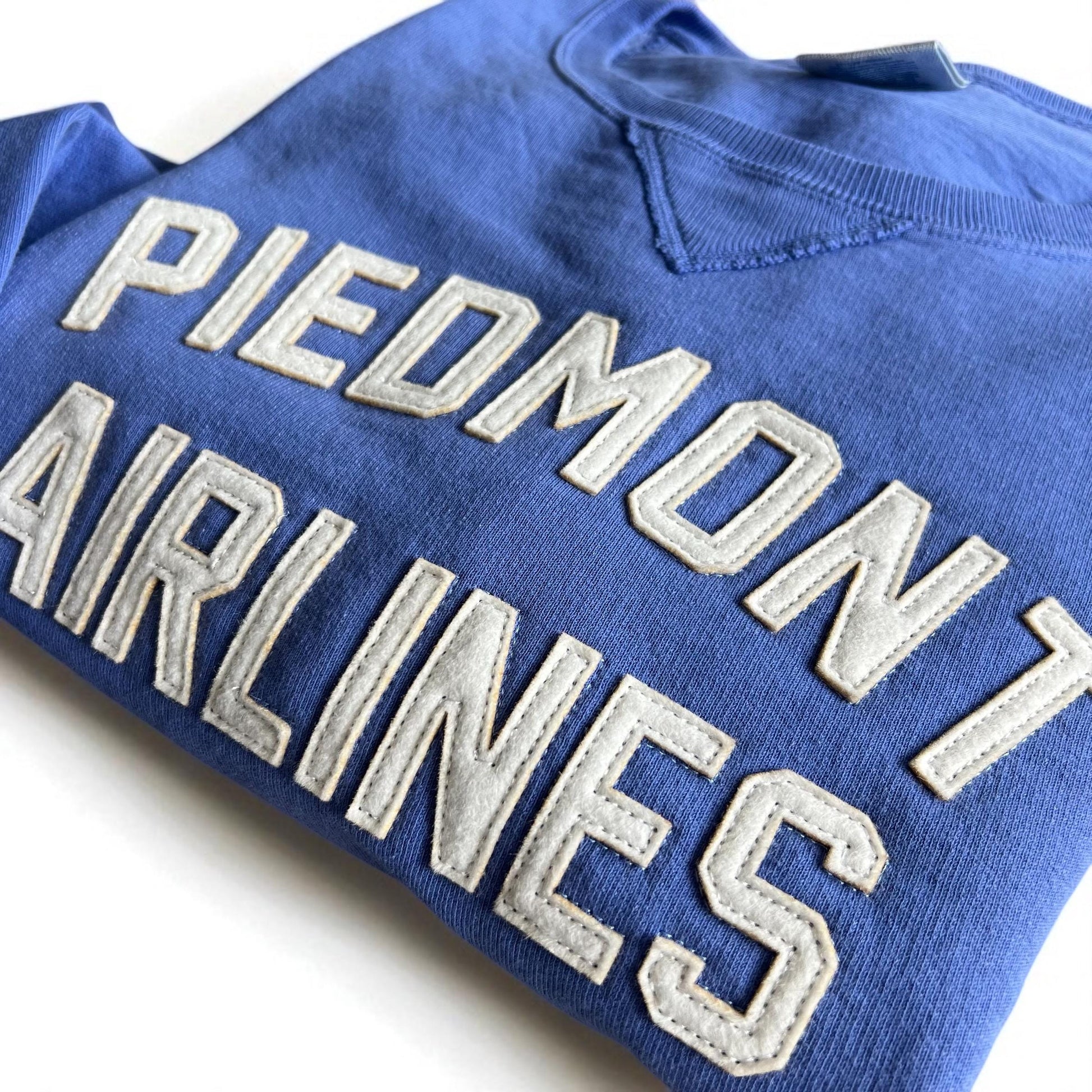 Custom Retro Logo Sweatshirt Personalized Business Crew Employee Gift Retirement Vintage Custom Logo Apparel Group Company Gift for Boss